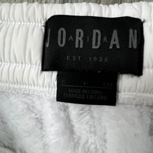 Air Jordan Flight Fleece Jogger Sweats white fuzzy size small euc - Picture 4 of 6